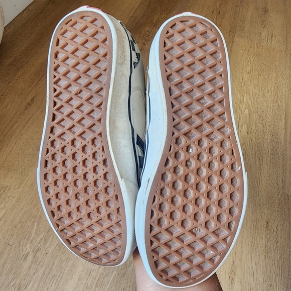 Classic Checkered Vans Slip Ons Children's Size 2.0 - Picture 3 of 3